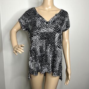 Cable & Gauge Patterned Short Sleeve Tee